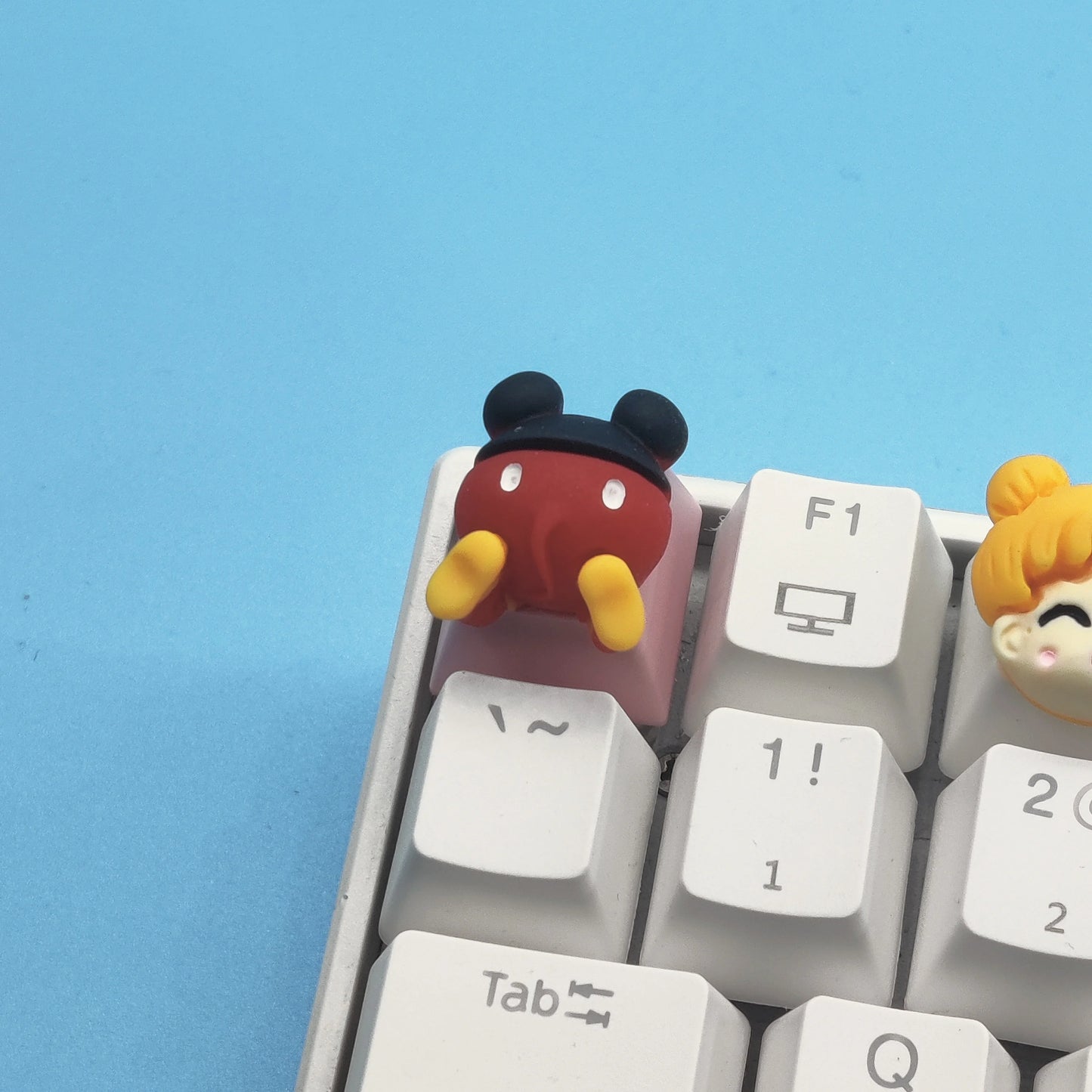 Teclas de Teclado Mecánico Personalizadas - Personalidad Creativa, Minimi, Mickey, Ejes de Cereza Cruzados